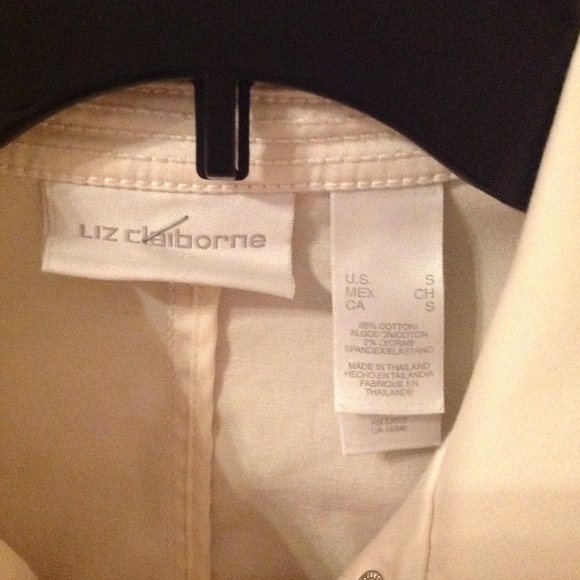 Ivory Jacket - Picture 3 of 8